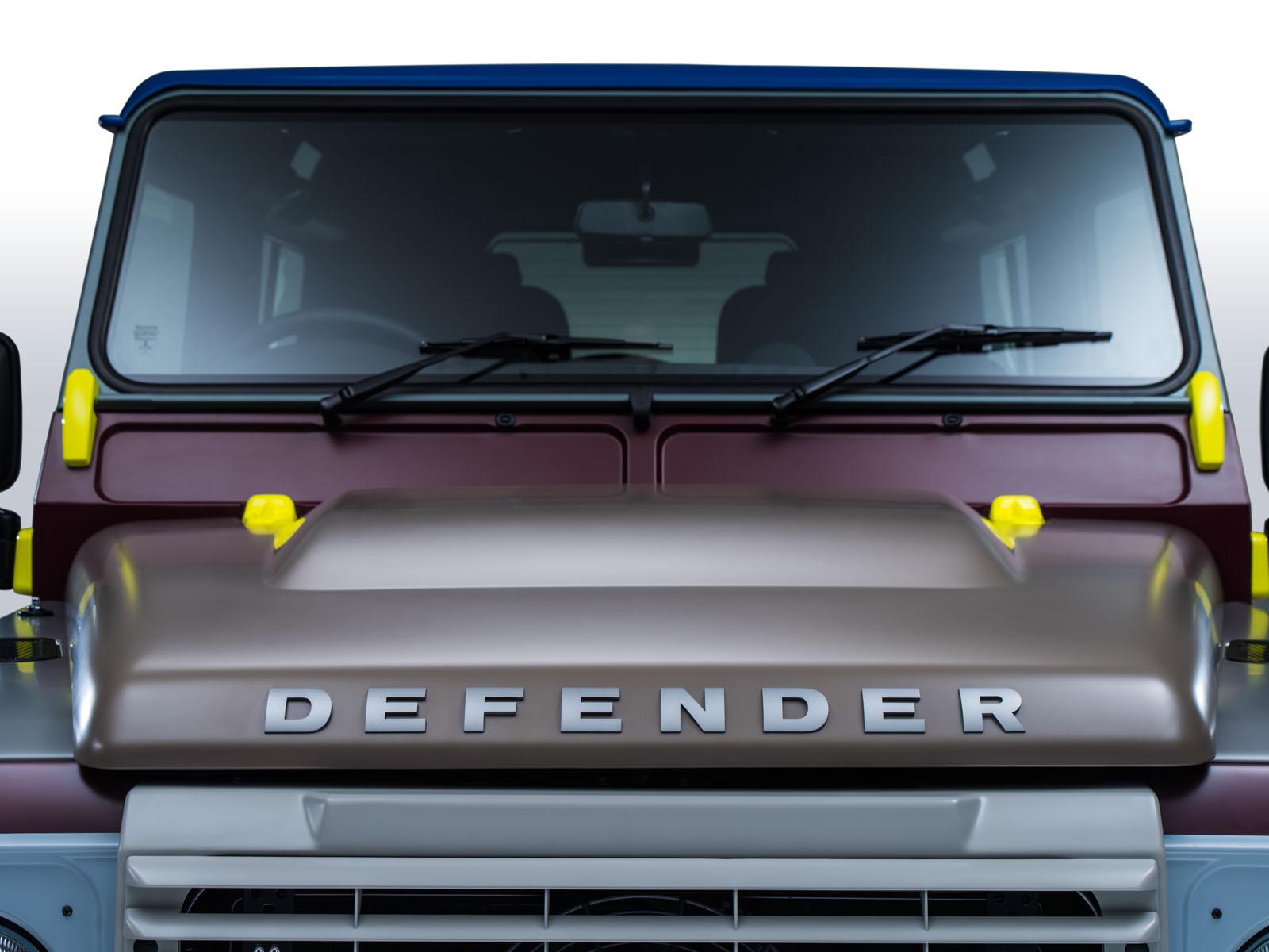 land-rover-defender-paul-smith-12