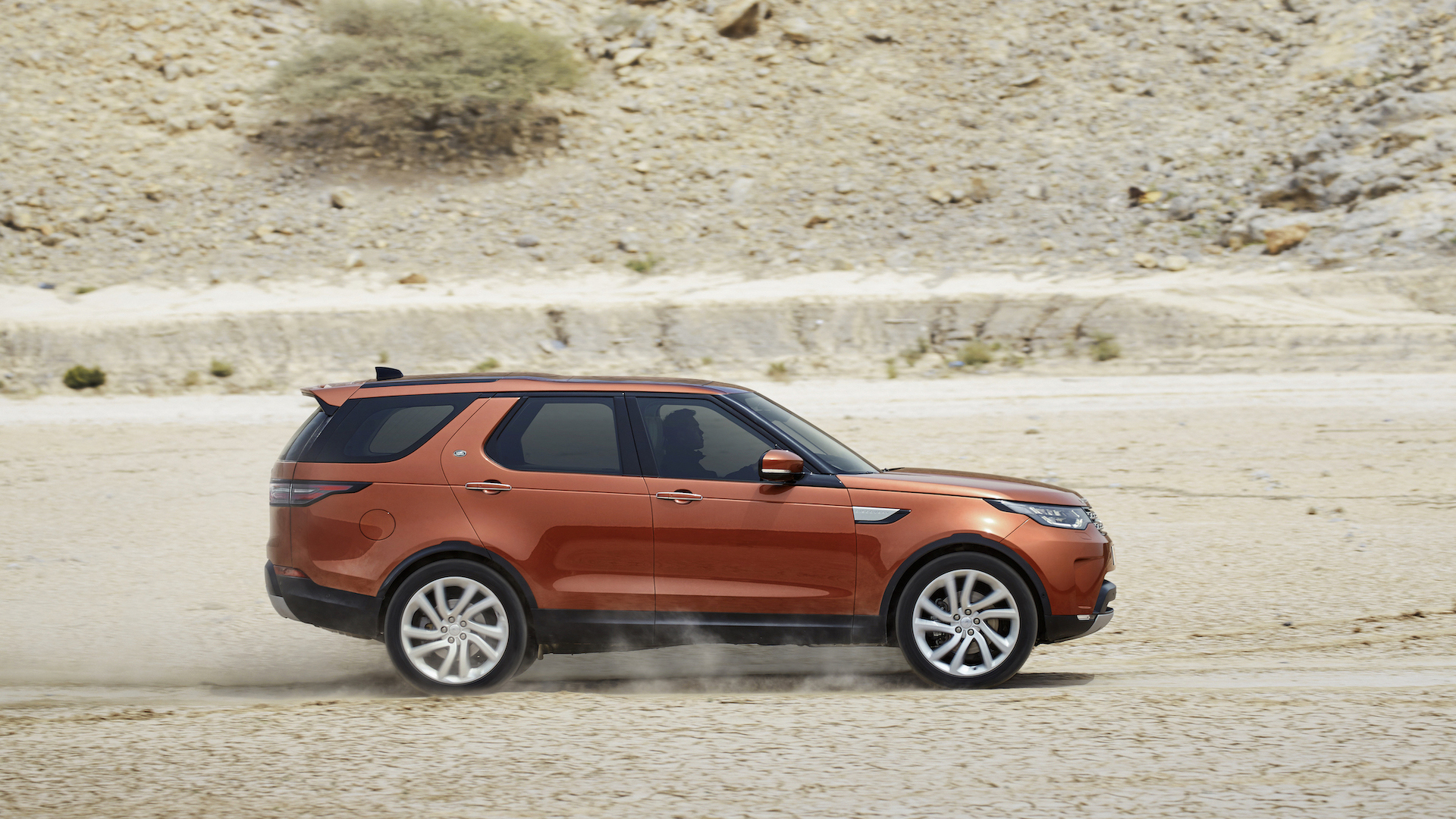 nuova-land-rover-discovery-52