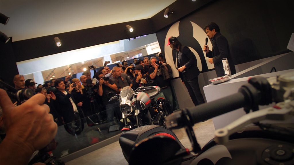 arch-motorcycle-eicma-2017-keanu-reeves