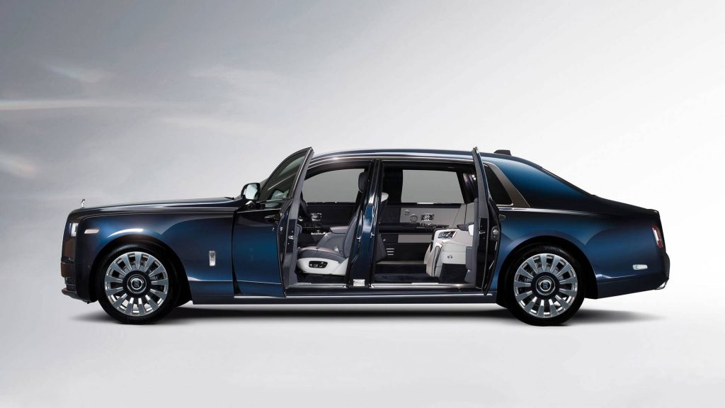 rolls-royce-phantom-a-moment-in-time