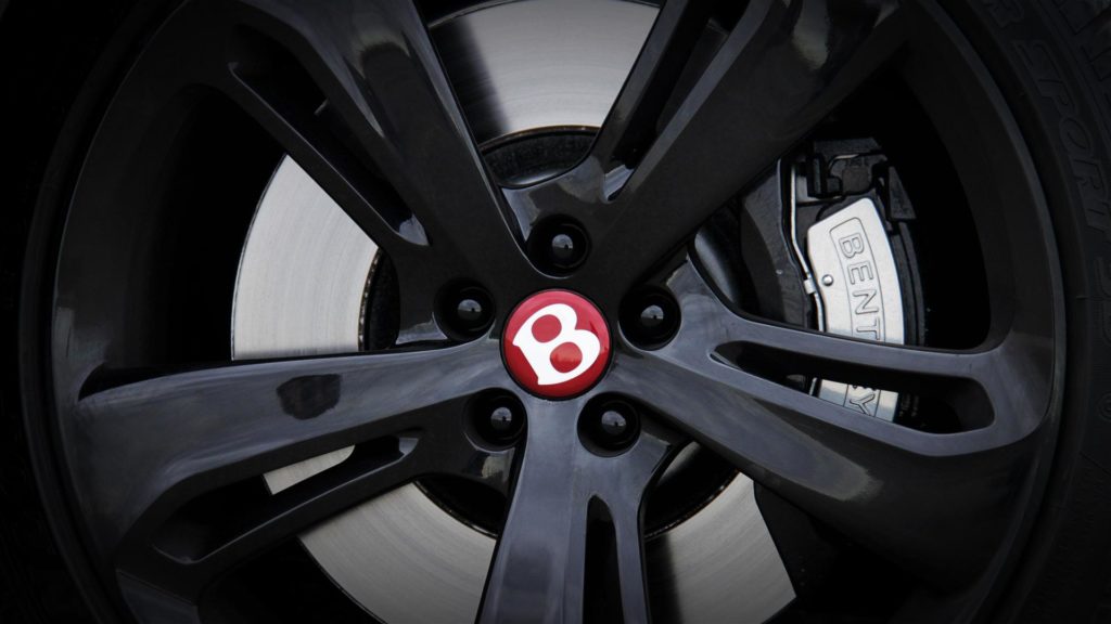 bentley-continental-gt-v8s-convertible-black-edition-prova-test