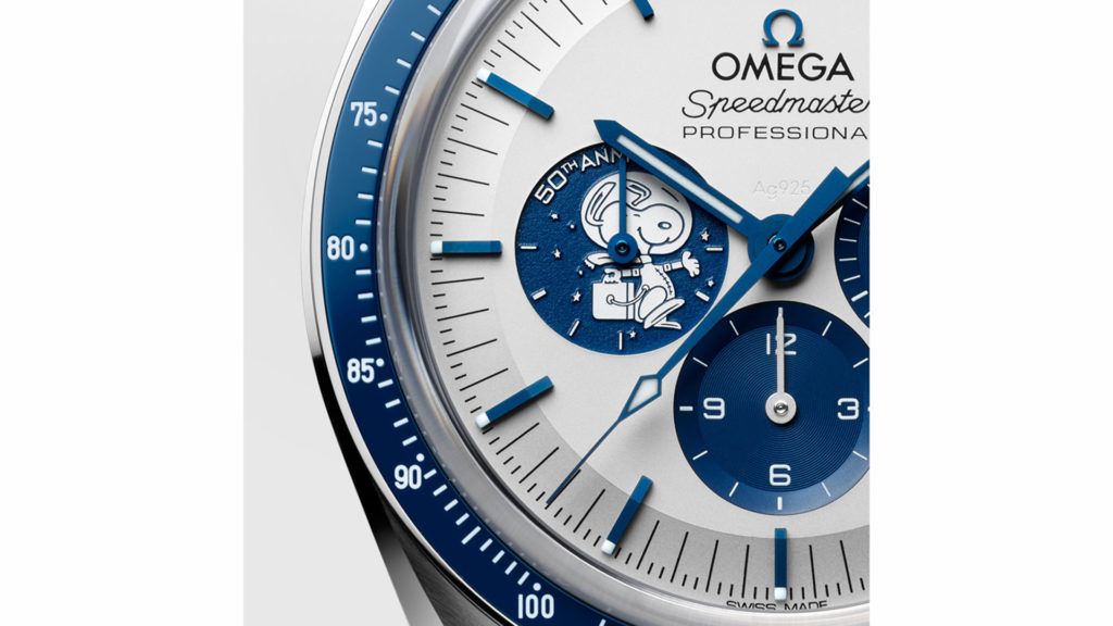 omega-speedmaster-silver-snoopy-award-50th-anniversary