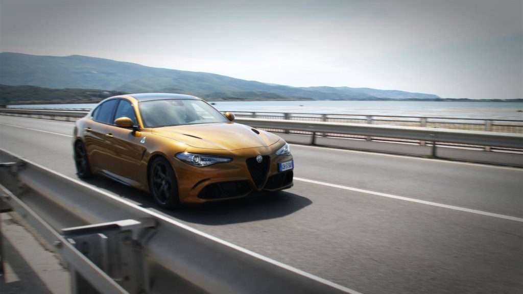 alfa-romeo-giulia-quadrifoglio-prova-test (44)