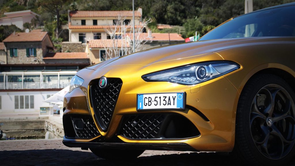 alfa-romeo-giulia-quadrifoglio-prova-test (58)