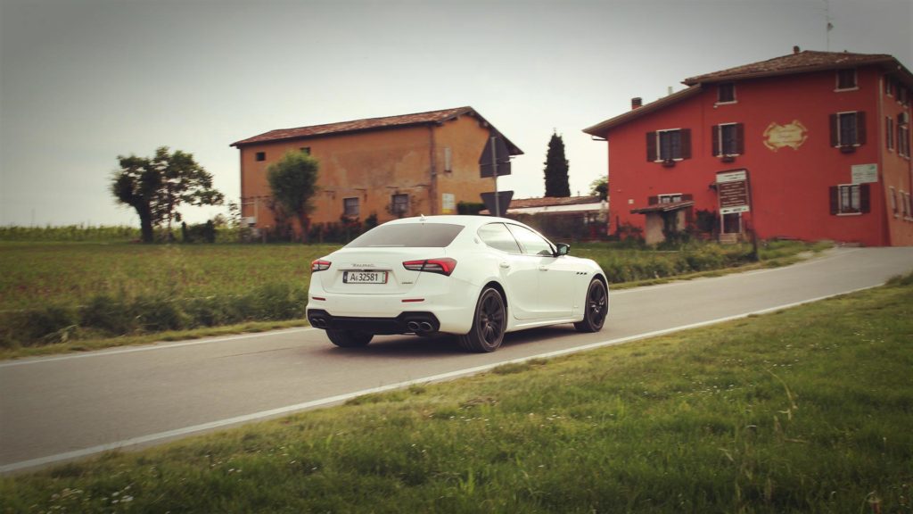 maserati-ghibli-hybrid-prova-test-l-italia-s-è-desta (26)