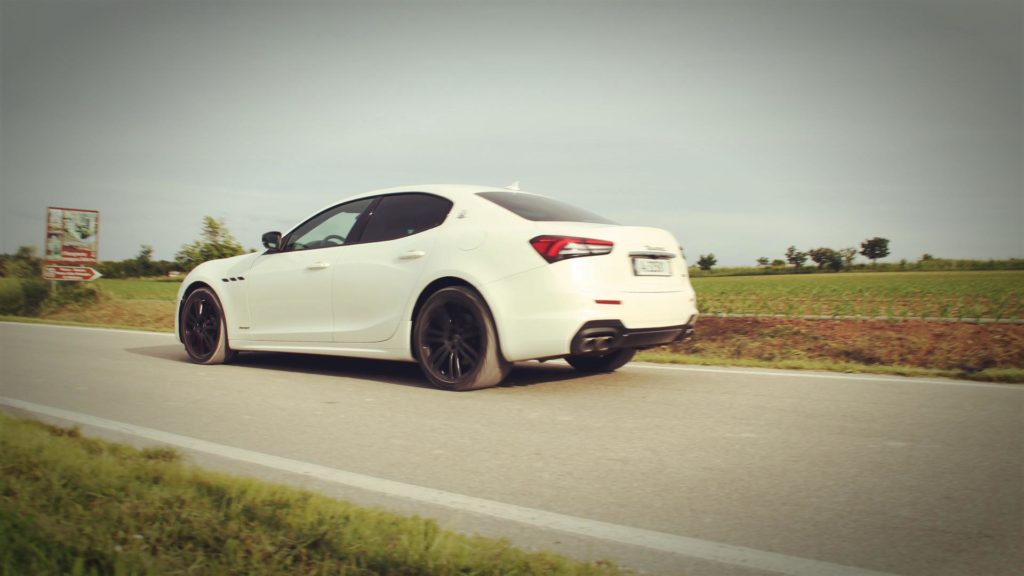 maserati-ghibli-hybrid-prova-test-l-italia-s-è-desta (51)