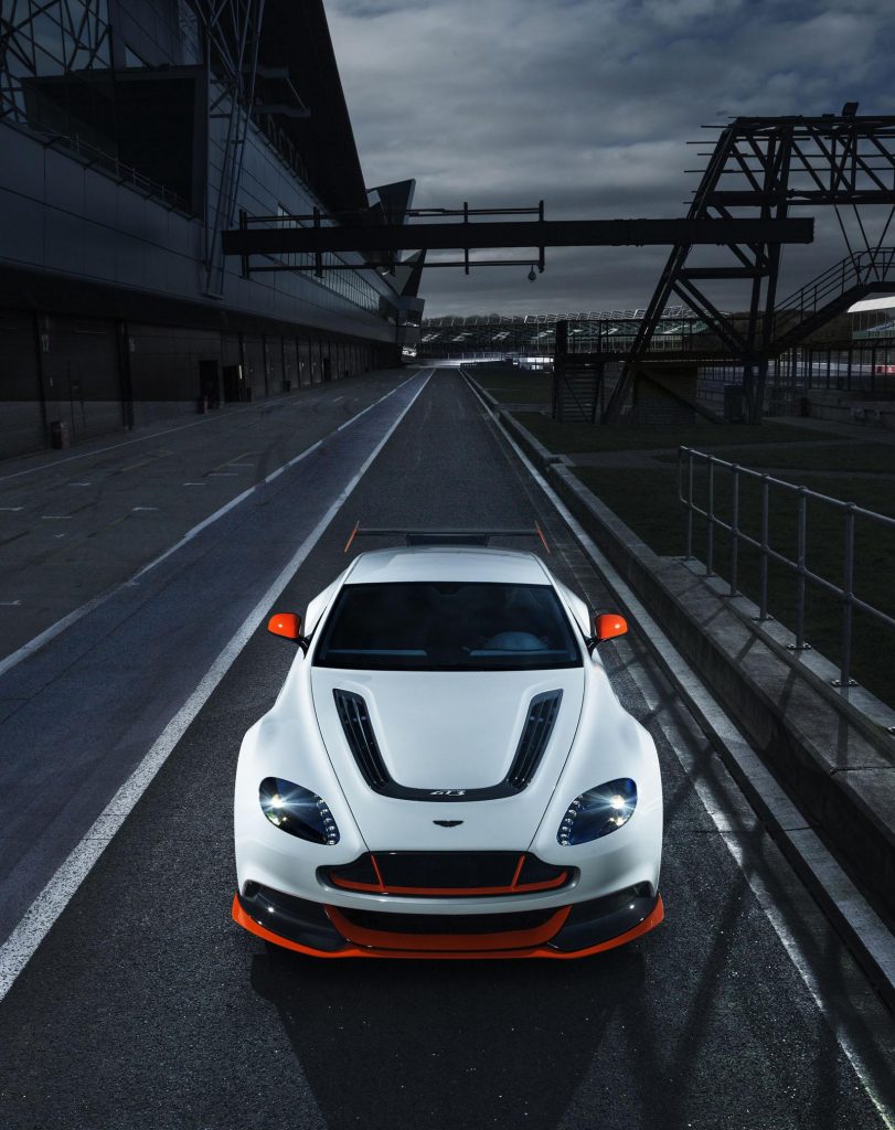 aston-martin-vantage-gt3-18