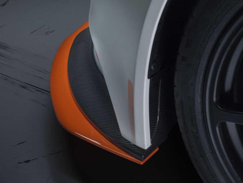 aston-martin-vantage-gt3-20