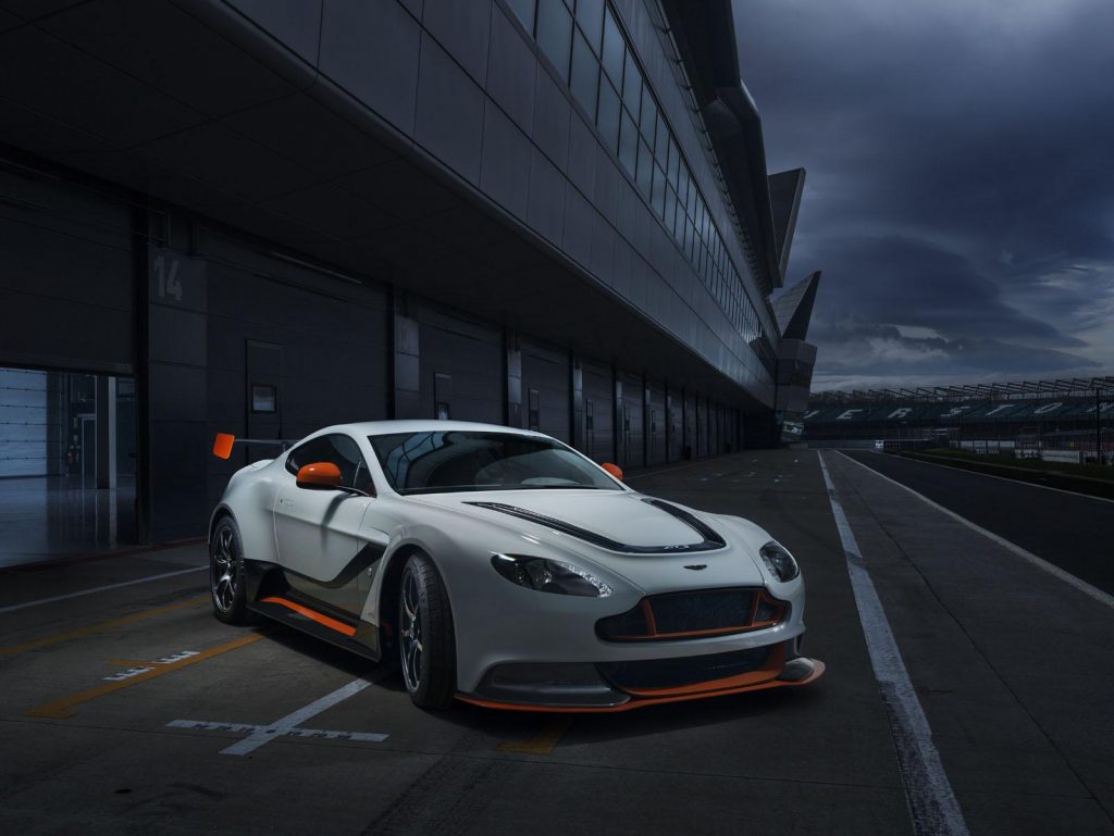 aston-martin-vantage-gt3-7