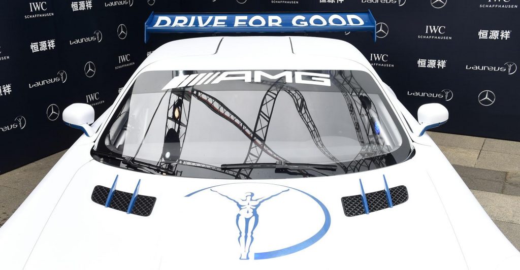 mercedes-sls-amg-gt3-laureus-special-edition-13
