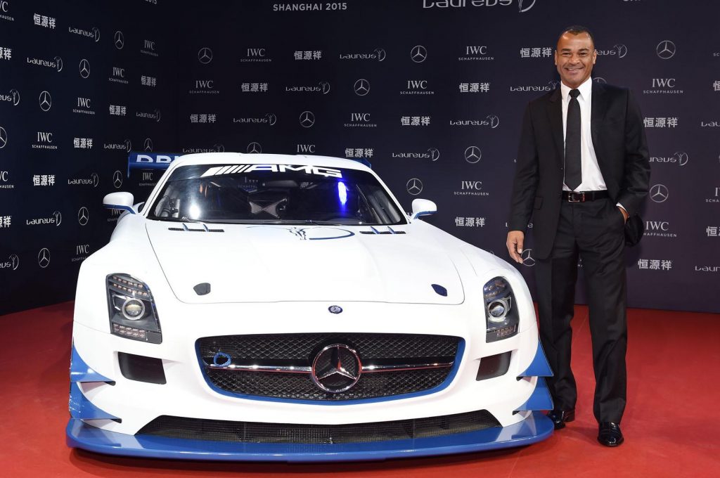 mercedes-sls-amg-gt3-laureus-special-edition-3