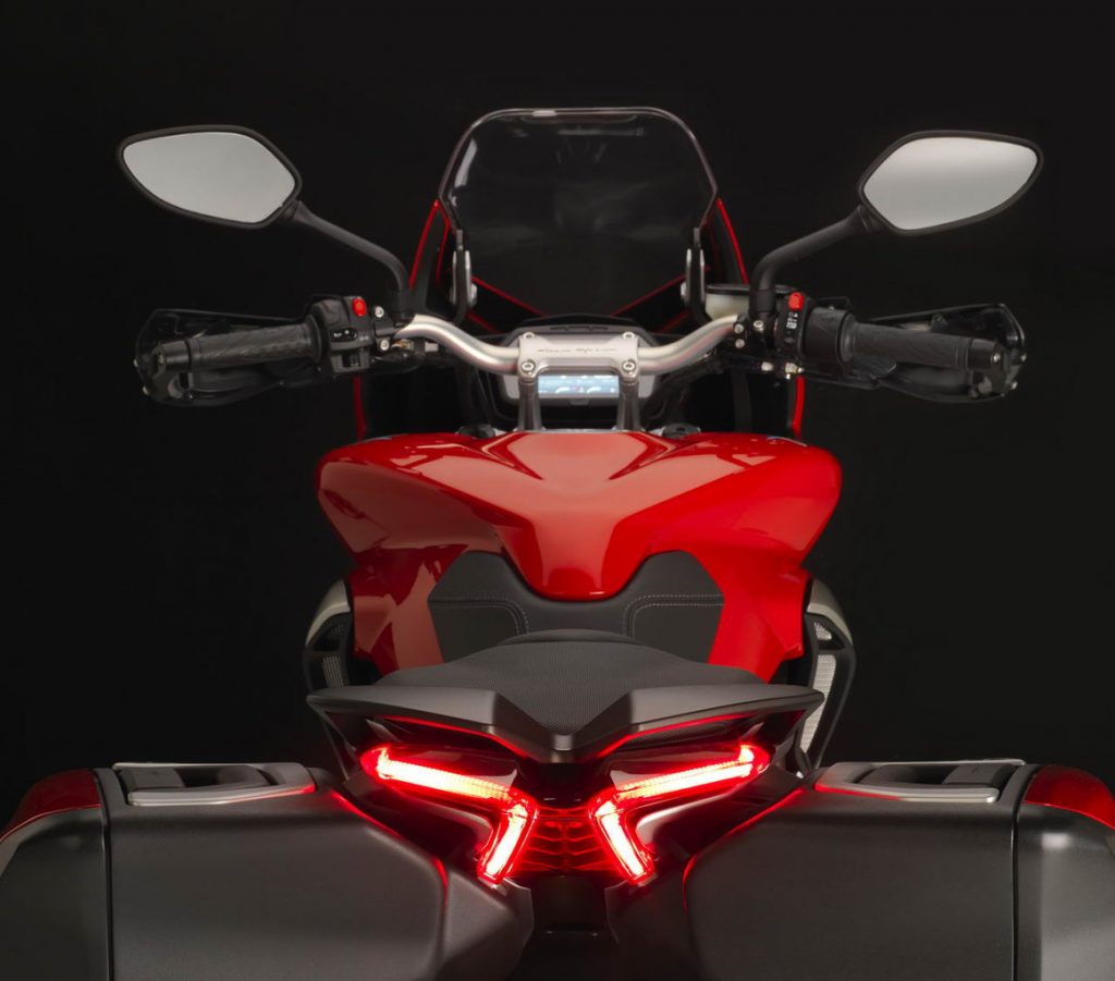 mv-agusta-turismo-veloce-6