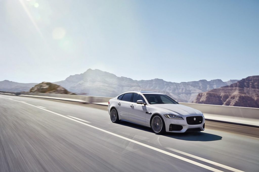 nuova-jaguar-xf-18