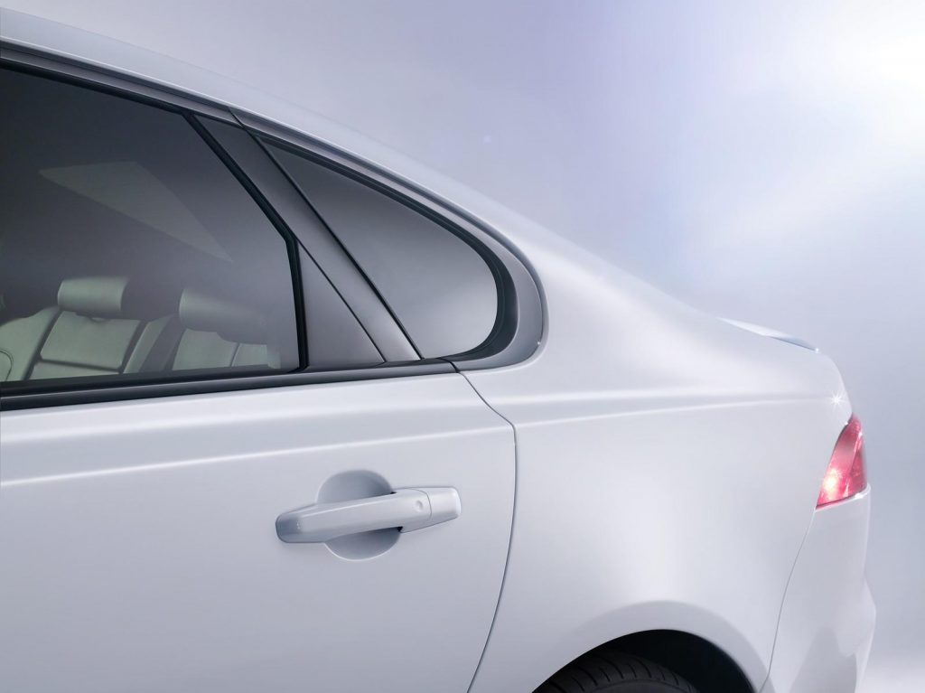 nuova-jaguar-xf-3