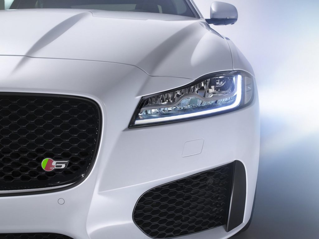 nuova-jaguar-xf-7