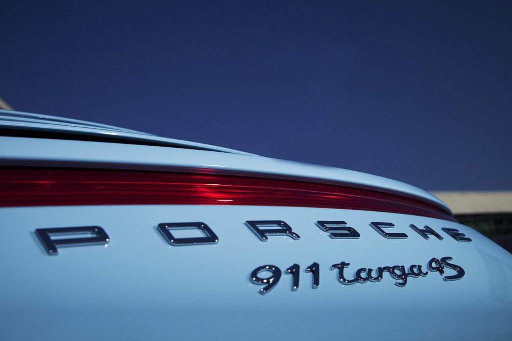 porsche-911-targa-4s-exclusive-edition-10