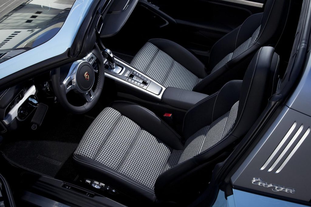 porsche-911-targa-4s-exclusive-edition-16