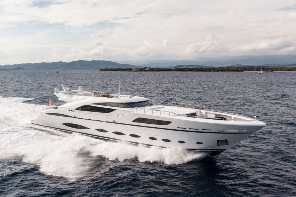 ab-yachts-fast-and-furious