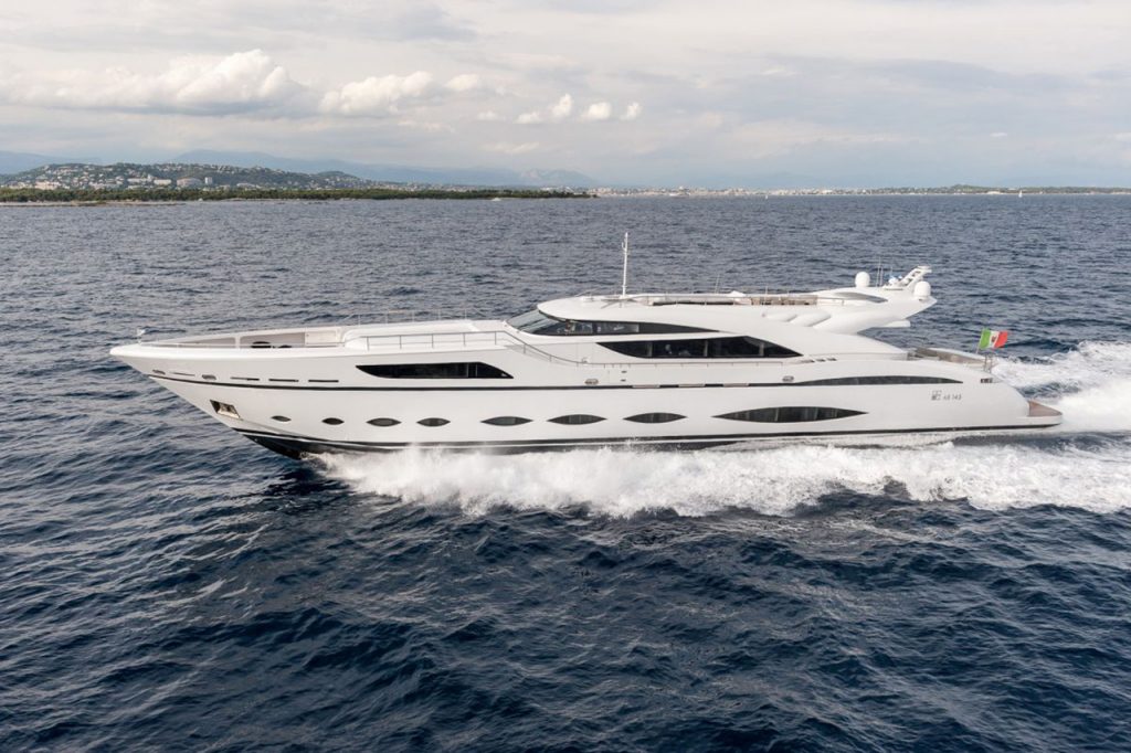 ab-yachts-fast-and-furious