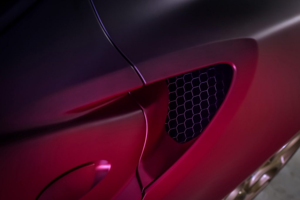 alfa-romeo-4c-la-furiosa-garage-italia-customs-dubai-motor-show-2015