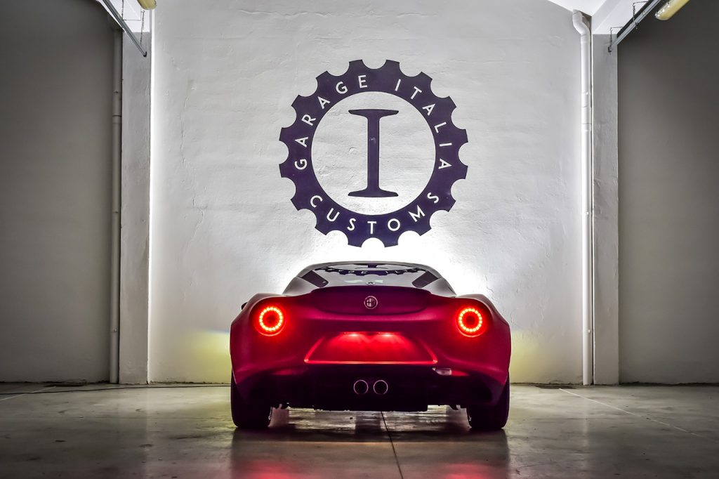 alfa-romeo-4c-la-furiosa-garage-italia-customs-dubai-motor-show-2015