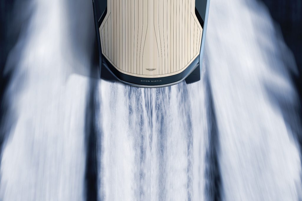 aston-martin-quintessence-yachts-am37