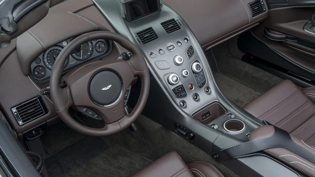 aston-martin-vantage-gt12-roadster
