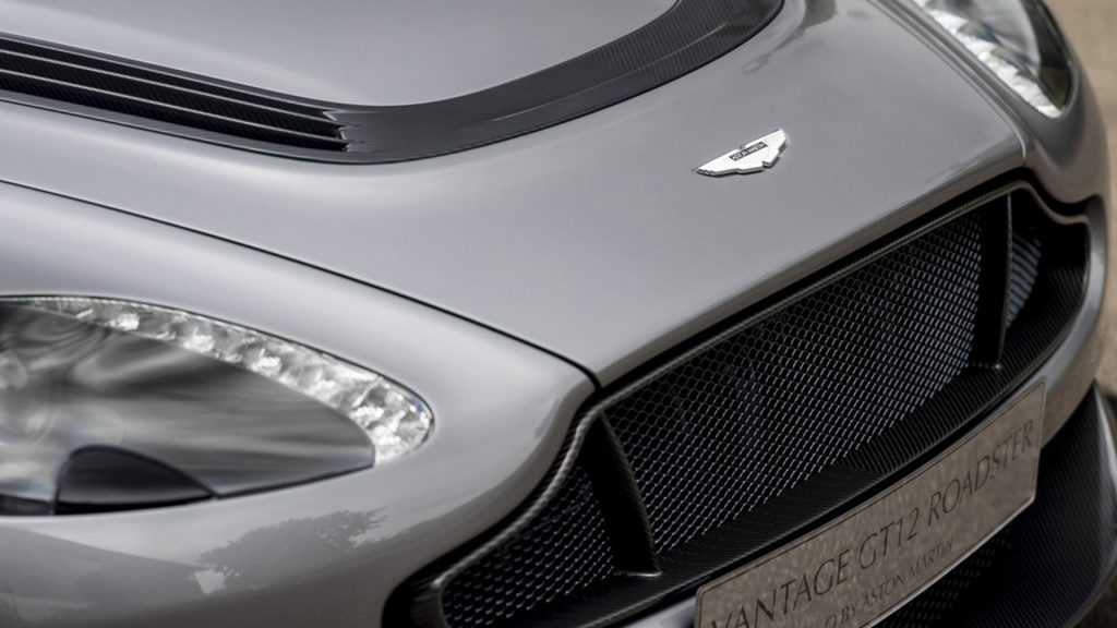 aston-martin-vantage-gt12-roadster