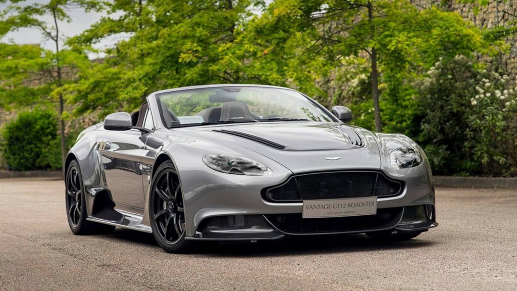 aston-martin-vantage-gt12-roadster