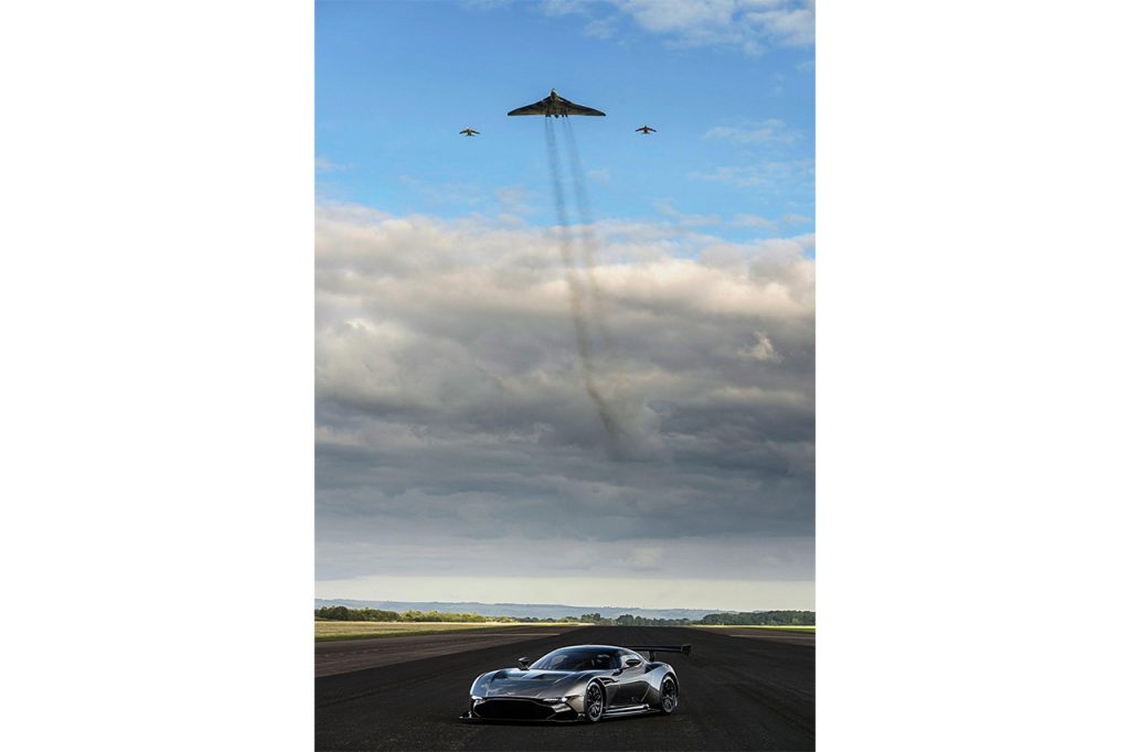 aston-martin-vulcan-avro-vulcan-7