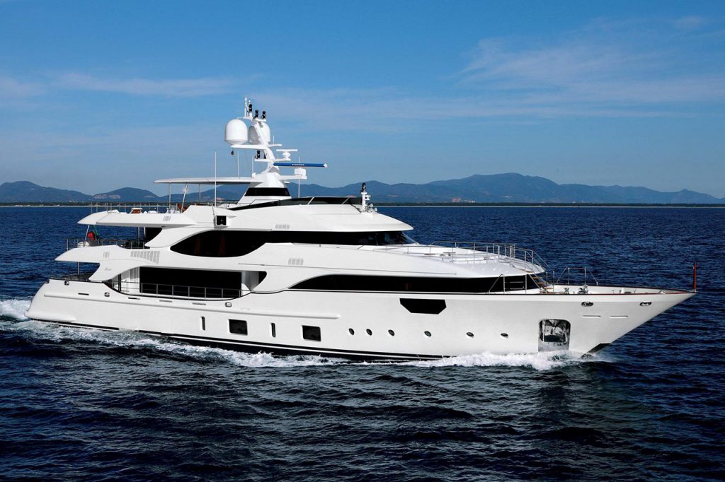 benetti-crystal-140-m-y
