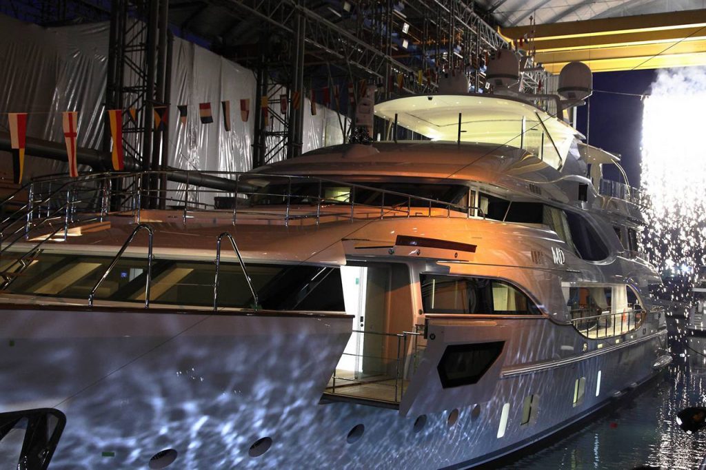 benetti-crystal-140-m-y