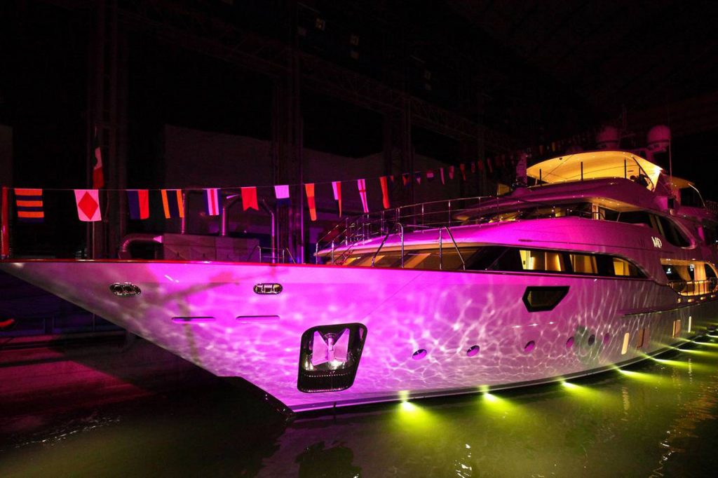 benetti-crystal-140-m-y