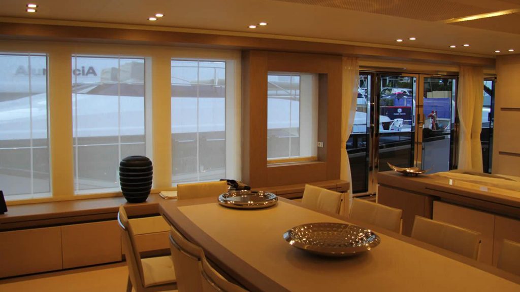 columbus-yacht-40m-sport-hybrid