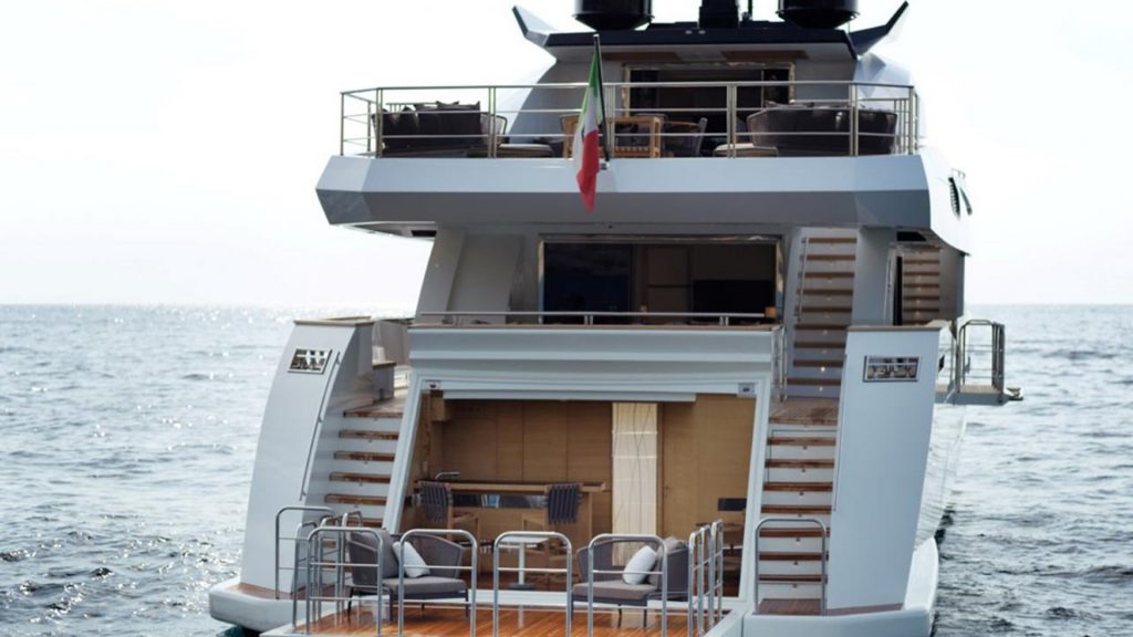 columbus-yacht-40m-sport-hybrid