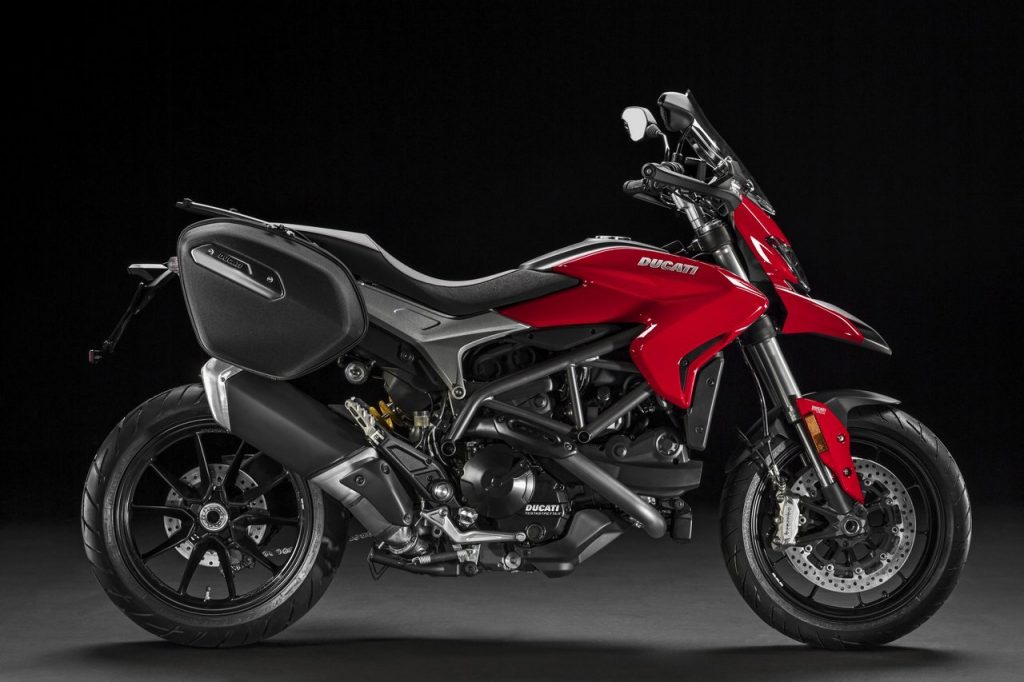 ducati-hypermotard-hyperstrada-939
