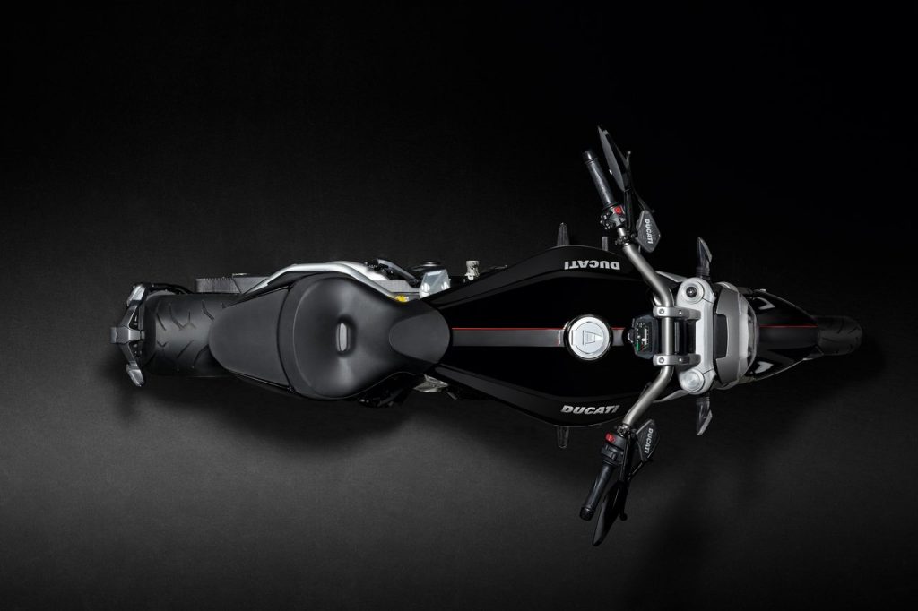 ducati-xdiavel-xdiavel-s