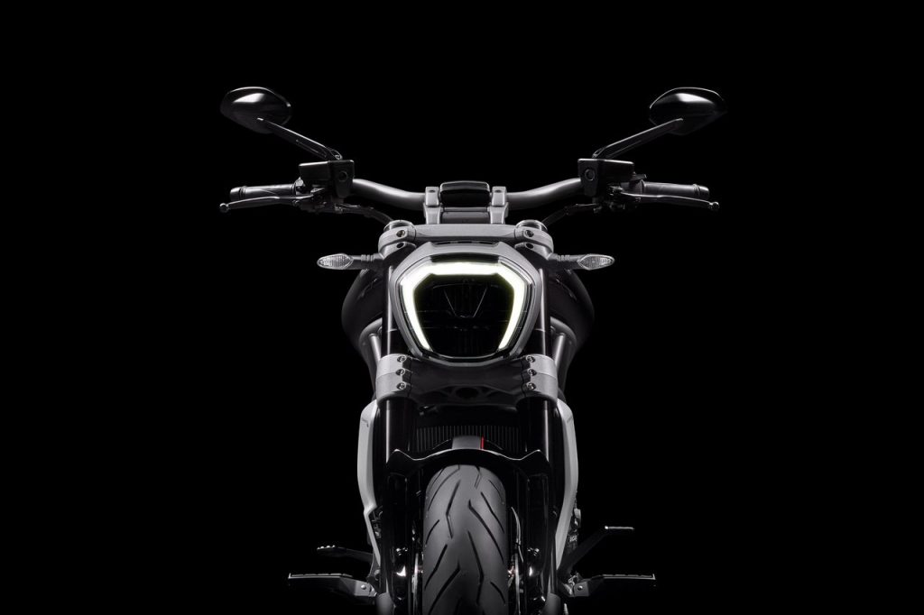 ducati-xdiavel-xdiavel-s