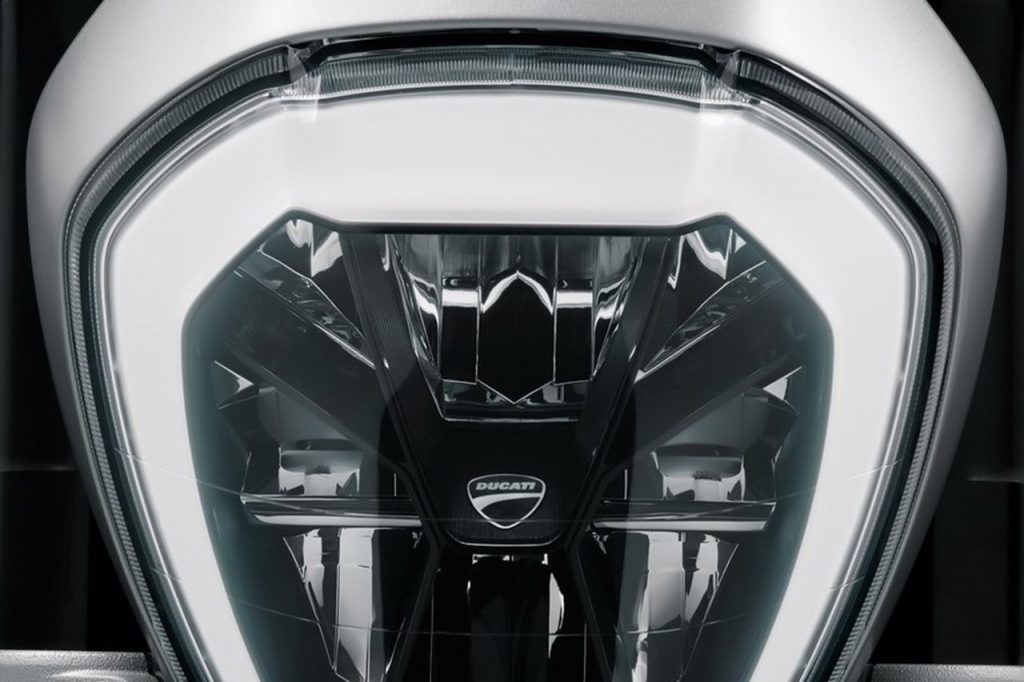 ducati-xdiavel-xdiavel-s