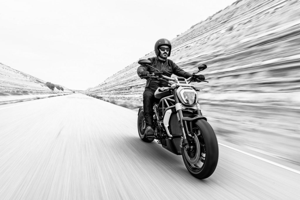 ducati-xdiavel-xdiavel-s