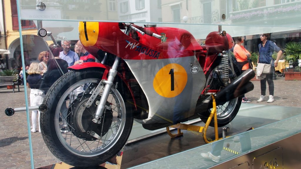 giacomo-agostini-mv-agusta-5