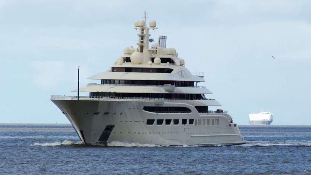lurssen-dilbar