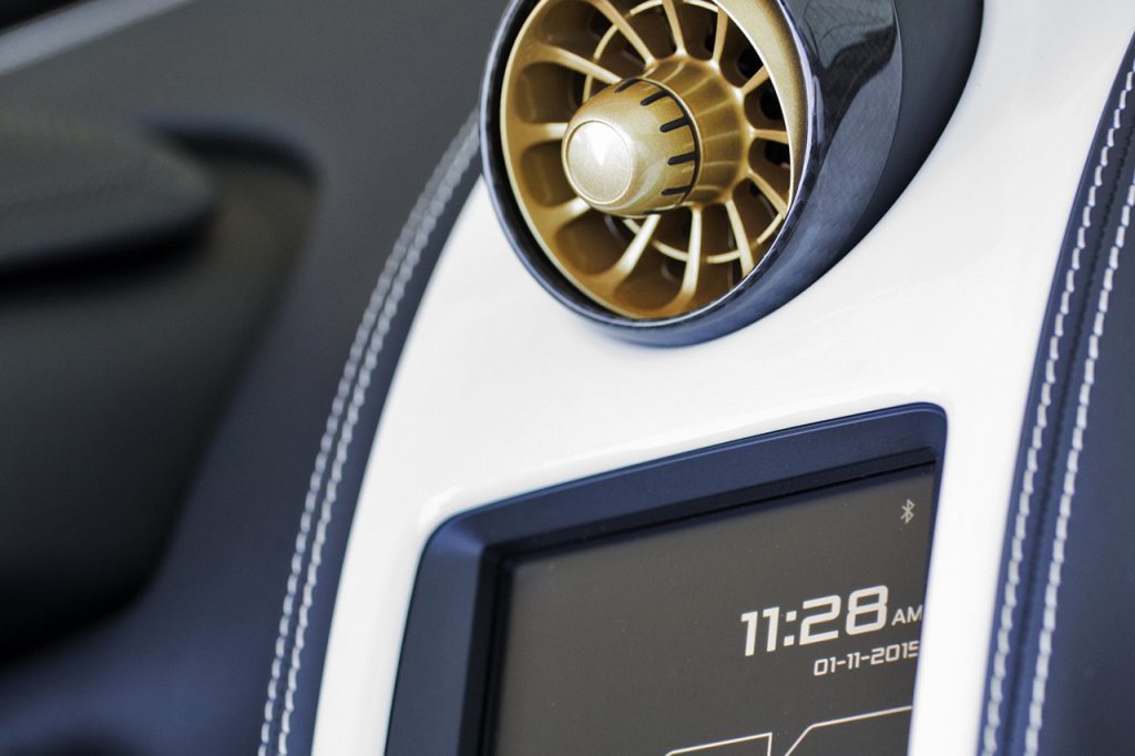 mclaren-650-s-spider-al-sahara-79-dubai-motor-show-2015