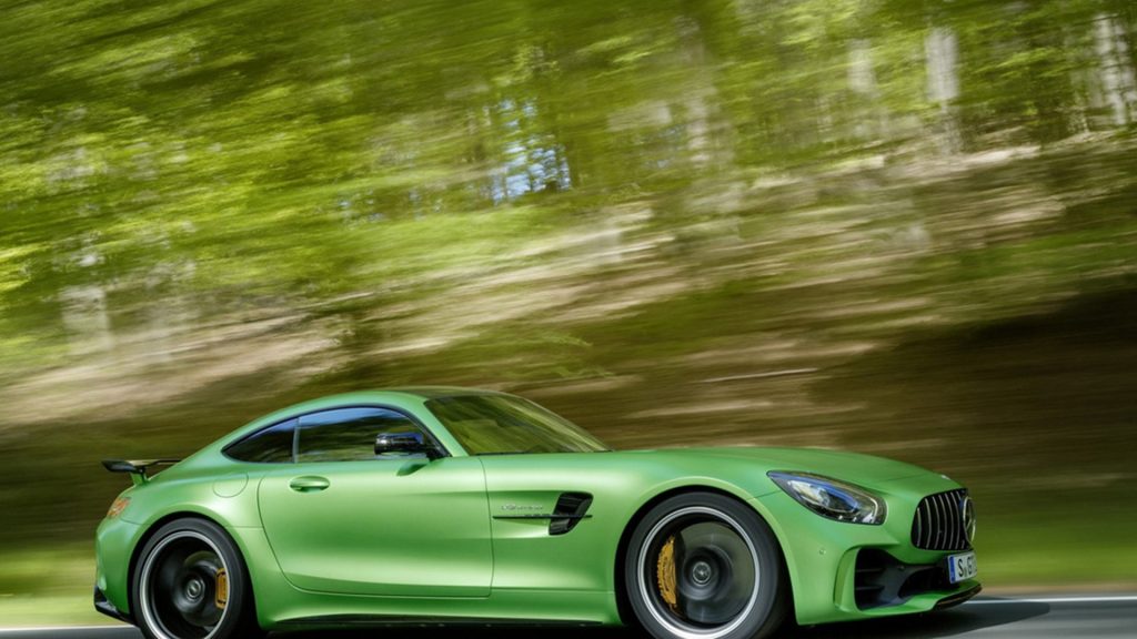 mercedes-amg-gt-r