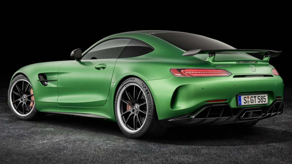 mercedes-amg-gt-r