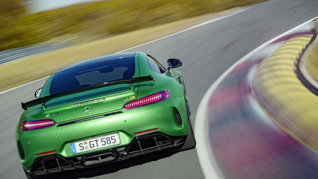 mercedes-amg-gt-r