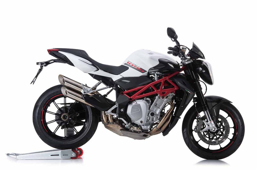 mv-agusta-brutale-1090-2015-4