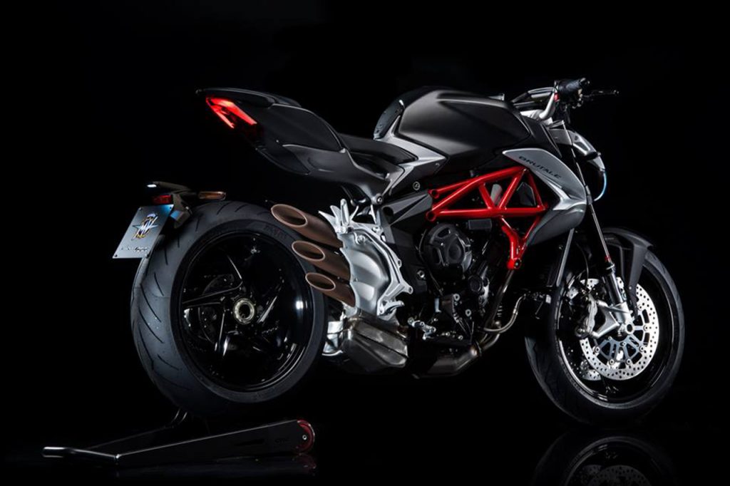 mv-agusta-brutale-800-2016
