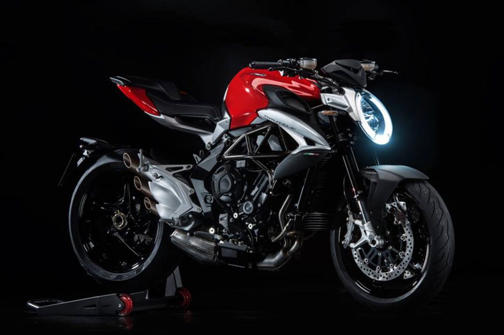 mv-agusta-brutale-800-2016