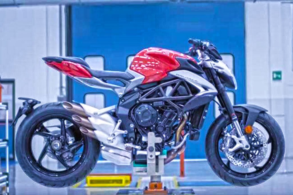 mv-agusta-brutale-800-my-2016